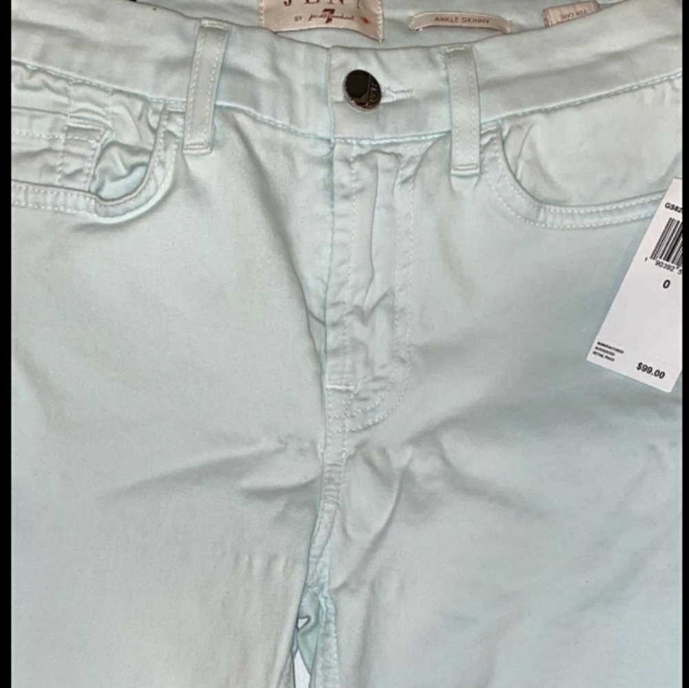 7 For All Manking Cropped Skinny Jean - Picture 2 of 9